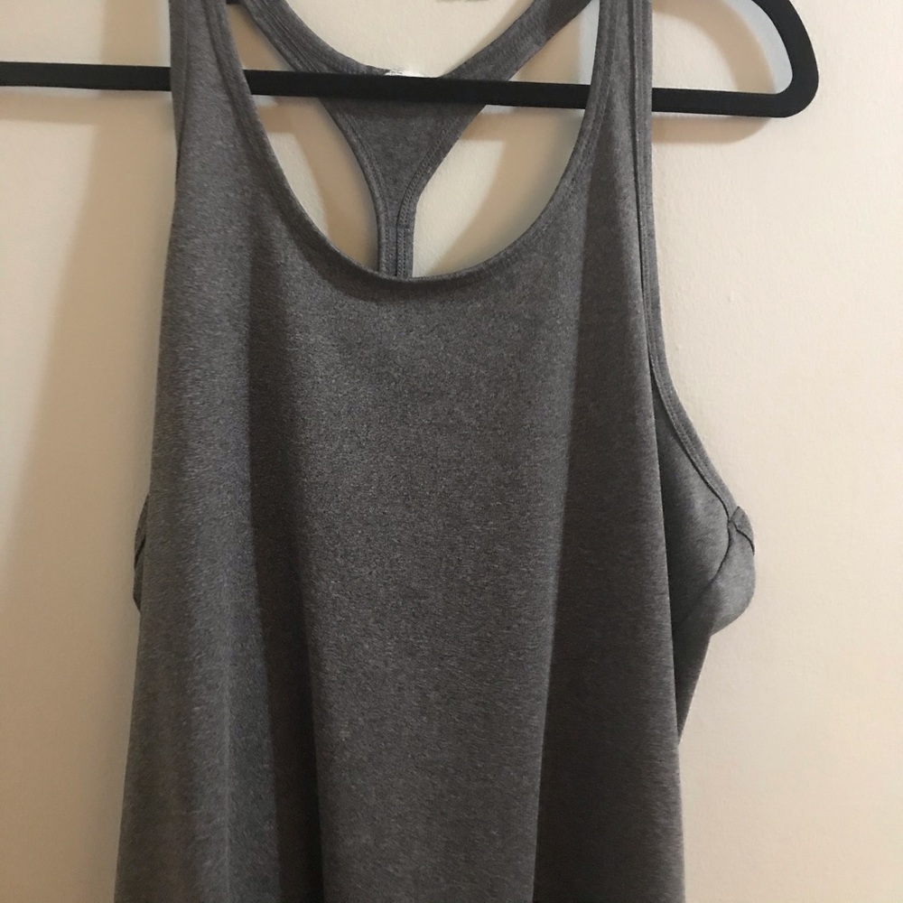 Workout Tank - Picture 2 of 5